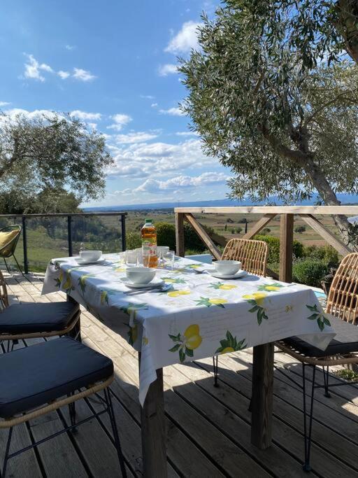 Neuve Romantique Montbrun-des-Corbieres Ngoại thất bức ảnh